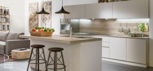 arredamento-cucina-27-lam-setamat-sabbia-top-hpl-vintage-interior-studio-boveri