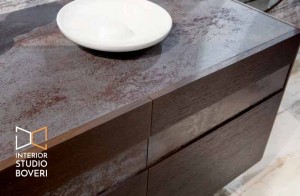 arredamento-ingresso-03-ozzio-pozzoli-madia-stripe-particolare-interior-studio-boveri