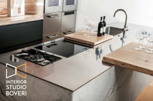 arredamento-cucina-15-acciaio-massello-marmo-carrara